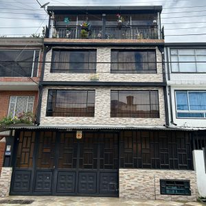 Casa en Venta Engativá 7 apartamentos