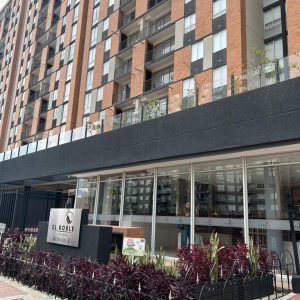 Apartamento en Venta Conjunto El Roble