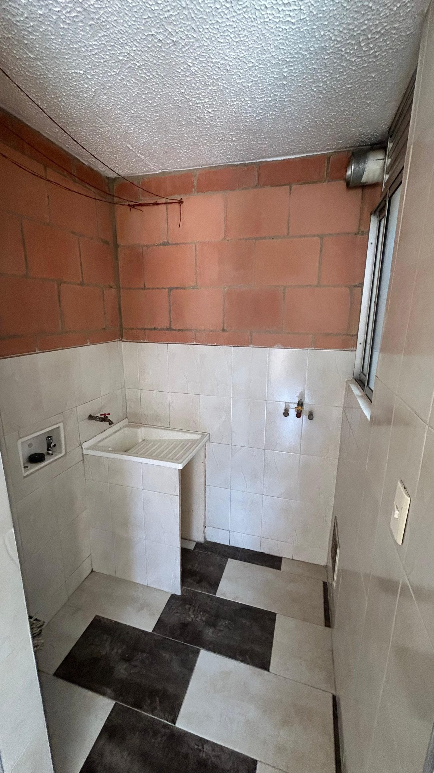 Apartamento en Venta Conjunto Torrentes I - Imagen 4